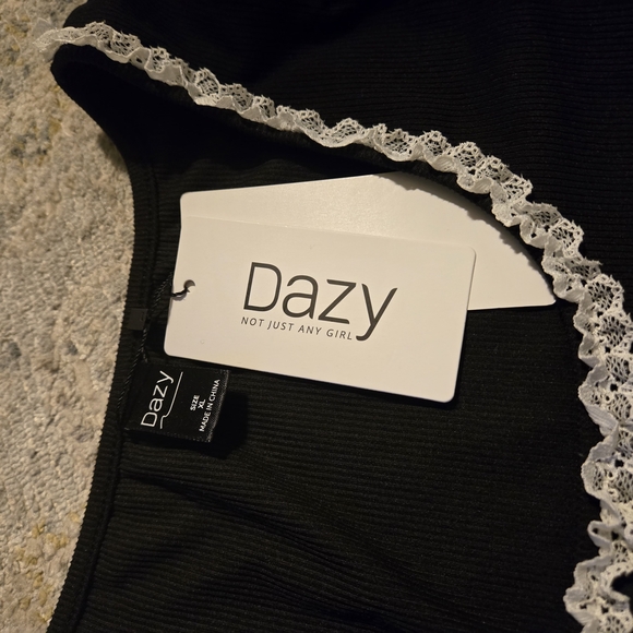 New With Tags Black Top with White Trim - Picture 3 of 5